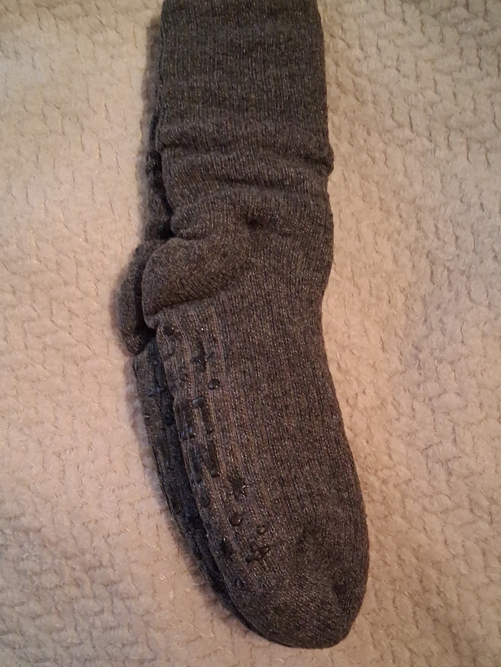 Womens Gray Non-Slip Cozy Sock